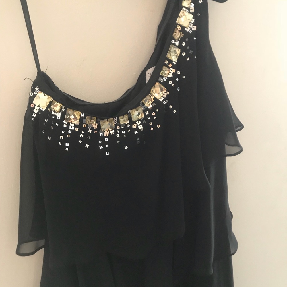 One shoulder dress